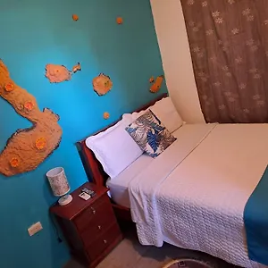 https://galarous-island.puertoayorahotels.com